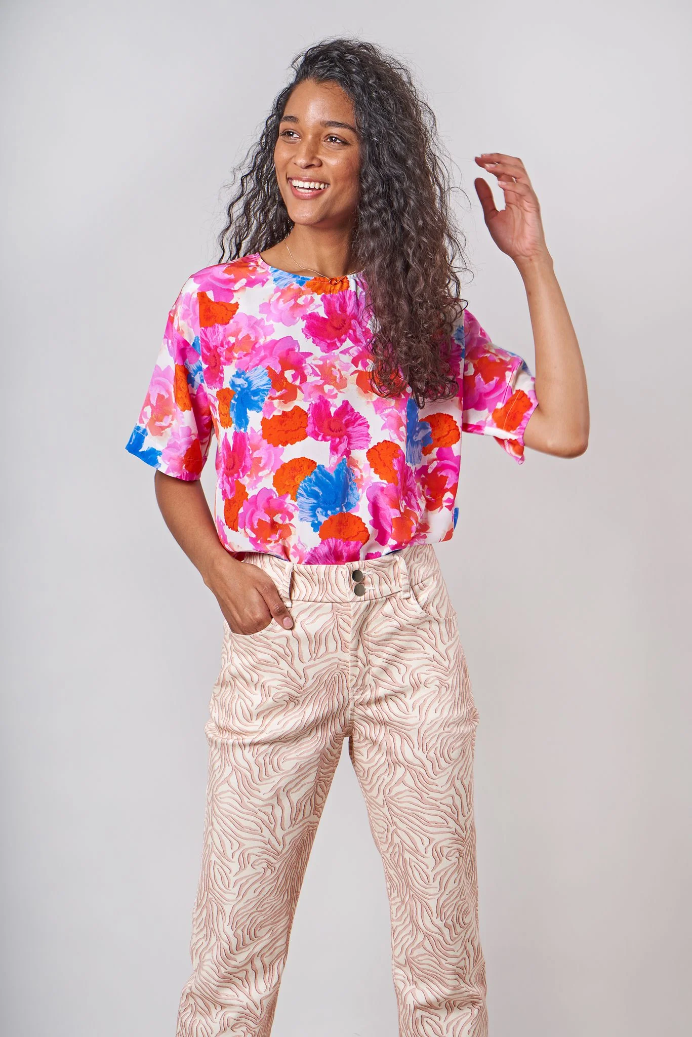 Eden Silk Tee| Ella's Pink Bouquet - Pasdaily
